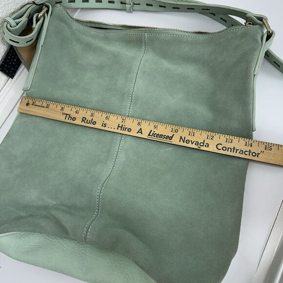 STREET LEVEL Bucket Bag Tote Suede Tassel Shoulder Boho Faux Leather Mint Green - Picture 6 of 16